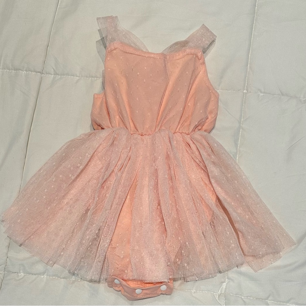 Baby girl 12-18M peach romper dress
